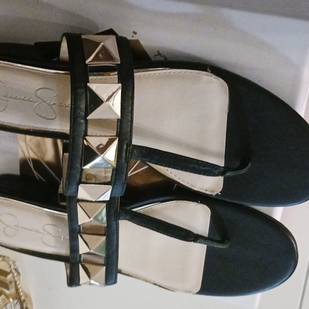 Stylish Black and Gold Sandals. Nwot, this Issa classy one!! - Picture 2 of 5